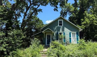 920 High St, Baldwin City, KS 66006