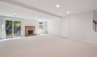 7801 BYRDS NEST Pass, Annandale, VA 22003