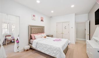 35 River Run, East Greenwich, RI 02818