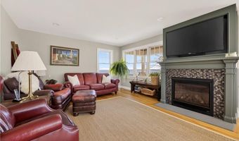 110 Sea View Ave, North Kingstown, RI 02852