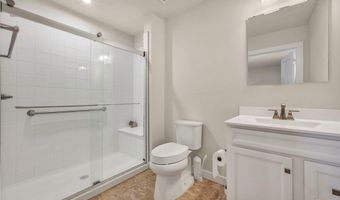 172 Eagle Cir, Amherst, OH 44001