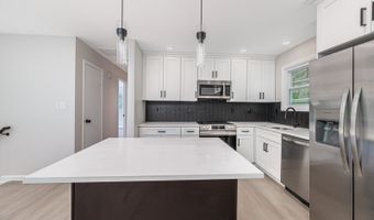 10 Maple Dr, Alloway, NJ 07461