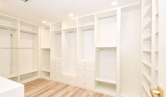 10101 Collins Ave 7D, Bal Harbour, FL 33154