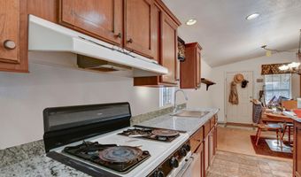 10777 Raging Crab Rd, Ash Fork, AZ 86320