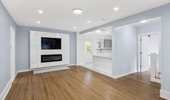979 Washington Ave, Albany, NY 12206