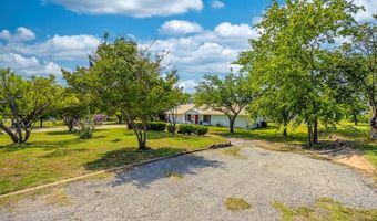 1978 Hill Top Cir, Weatherford, TX 76085