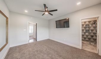 460 Rolling Hills Blvd, Alvord, TX 76225