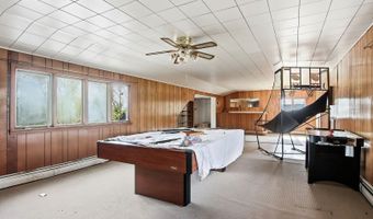 42177 N Lake Ave, Antioch, IL 60002