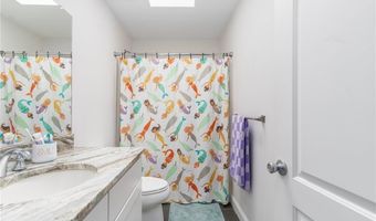 101 Austin Meadows Ln, North Kingstown, RI 02852