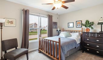 2023 SW Westwood St, Ankeny, IA 50023