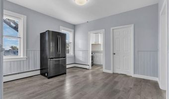 78 Old Oak Ave 2, Cranston, RI 02920