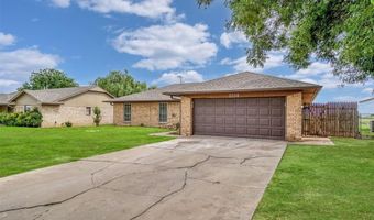 2108 Galaxy Dr, Altus, OK 73521