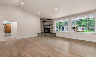 10233 Bunco Rd, Athol, ID 83801