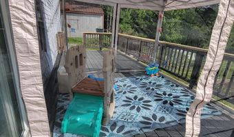 20 Moosehorn Rd, Abbot, ME 04406