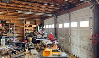 1320 Lake Dr, Ashland, OH 44805