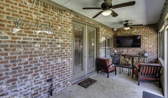 216 Emerald Cir, Brandon, MS 39047