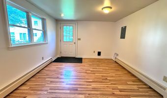 305 Grove St, Bennington, VT 05201