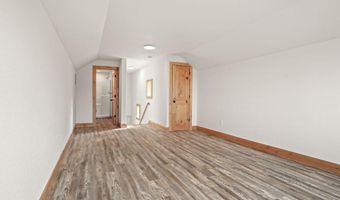 10 Bellflower Ct, Blanchard, ID 83804