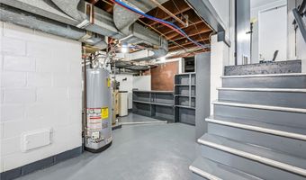 1039 Glamorgan St, Alliance, OH 44601