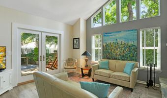 1941 SEMINOLE Rd, Atlantic Beach, FL 32233