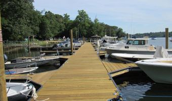 121 SEVERN Way, Arnold, MD 21012