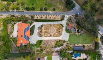 2740 Los Alisos Dr, Fallbrook, CA 92028