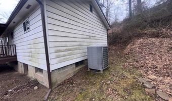 200 Cedar St, Appalachia, VA 24216