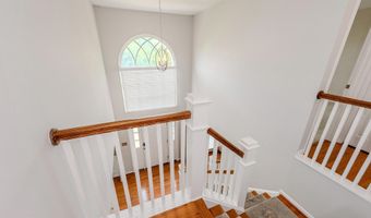 20624 CAMPTOWN Ct, Ashburn, VA 20147
