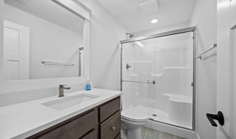 4401 Everest Cir, Ames, IA 50014