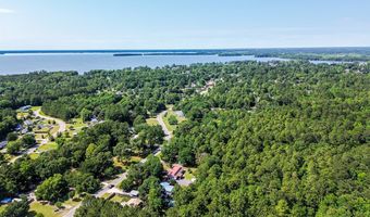 513 PAULINE Dr, Bonneau, SC 29431
