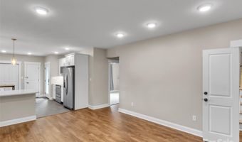 17 Elkmont Ter, Asheville, NC 28804