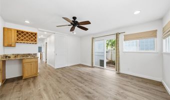 1386 Nanialii St, Kailua, HI 96734