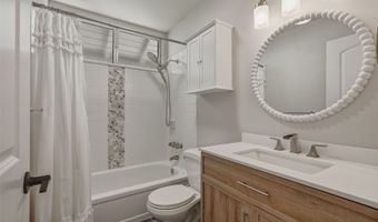 44-173 Laha St 2101, Kaneohe, HI 96744