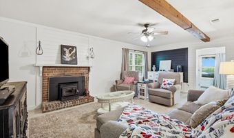 1616 Woodview Dr, Alvarado, TX 76009