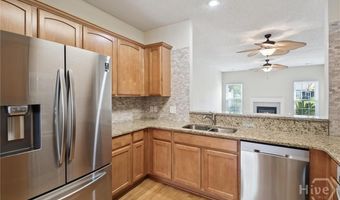 103 Travertine Cir, Savannah, GA 31419