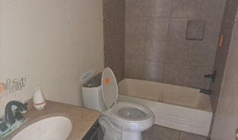 2209 Sandyridge Dr, Carlsbad, NM 88220