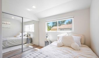 4049 Liberty Canyon Rd 83, Agoura Hills, CA 91301