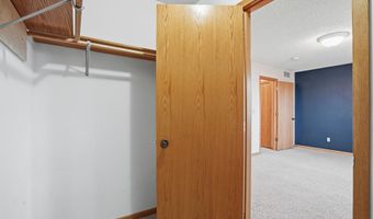 407 Summit St, Belle Fourche, SD 57717