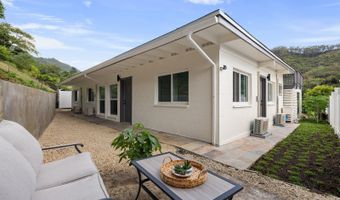 3058 Uaawa Pl, Honolulu, HI 96819