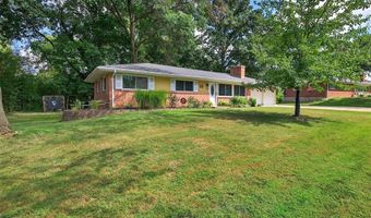 124 Vlasis Dr, Ballwin, MO 63011