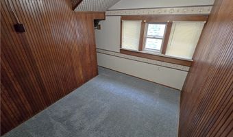 1857 Walnut Dr, Ashtabula, OH 44004