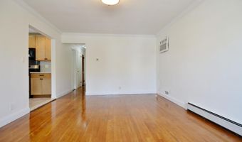 34 W 7TH St, Bayonne, NJ 07002