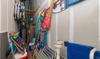 300 Ocean Blvd Ext B, Atlantic Beach, NC 28512