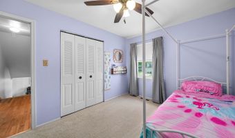 4 HAWKINS Ct, Bear, DE 19701
