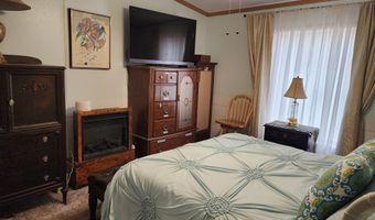 43 Evergreen Park, Clinton, CT 06413