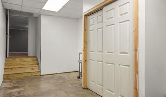 374 Briarwood Ln, Bedford, IN 47421