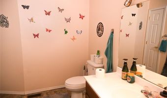 105 Tupelo St, Advance, MO 63730