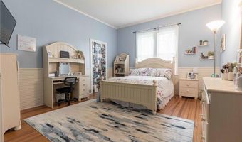 4974 Interlachen Dr NE, Alexandria, MN 56308