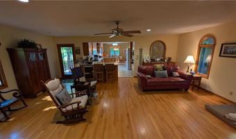 27800 Kent Ct, Chisago City, MN 55013