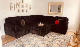 500 Cobblestone Ct Ct, Egg Harbor Twp., NJ 08234